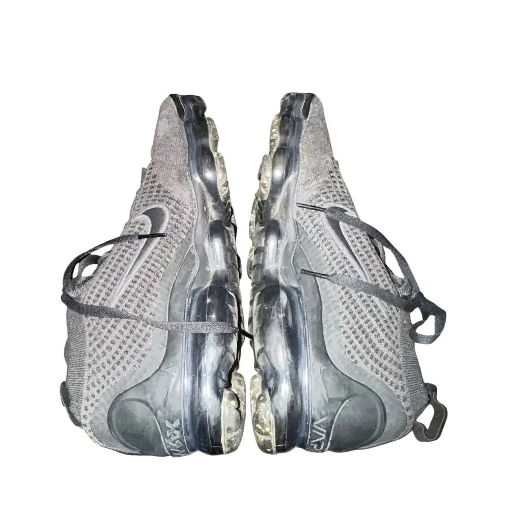 Nike Air Vapormax 2021 Sneakers Big Kid's Size 7Y Triple Black Knit Shoes